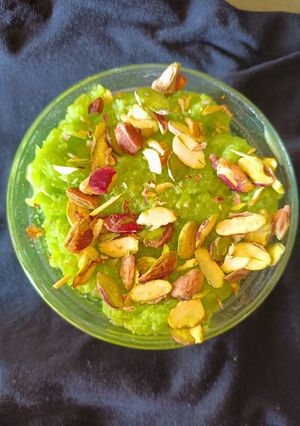 દૂધી નો હલવો રેસીપી મુખ્ય ફોટો