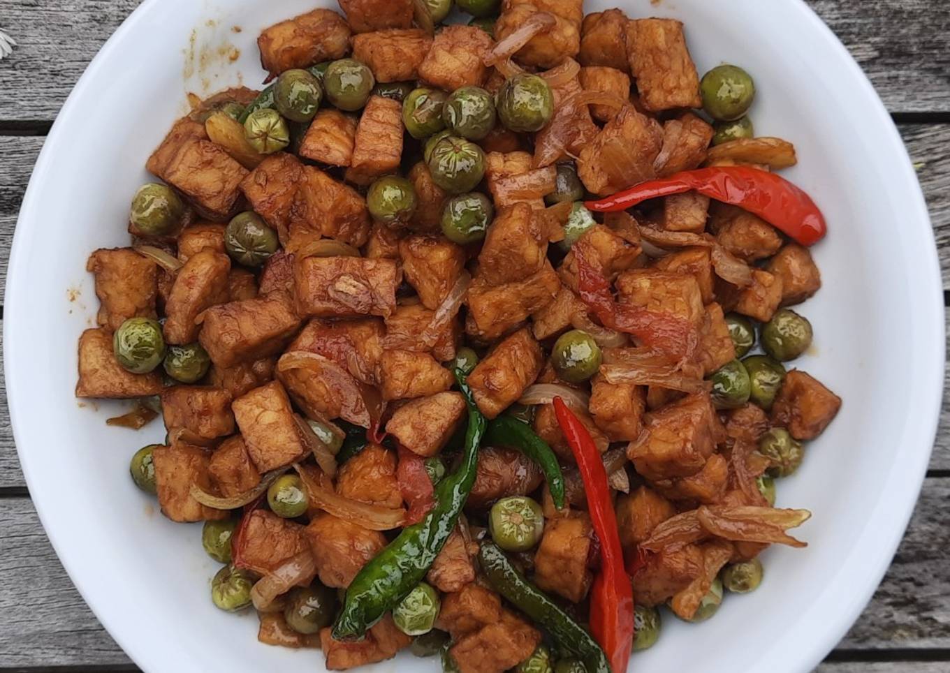 82. Oseng Tempe dan Takokak