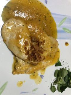 Una foto de Pollo con salsa de naranja