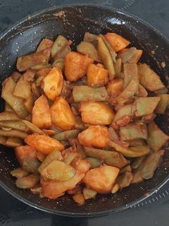 Una foto de Judías verdes con patatas al ajoarriero