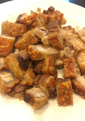 รูปของ หมูกรอบ หม้ออบลมร้อน