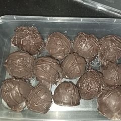 A picture of Chocolate balls.