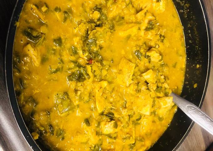 Simple Way to Make Ultimate Creamy Greens, Red Lentil and Chicken Curry