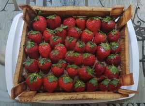 Foto principal de Tarta caja fresas
