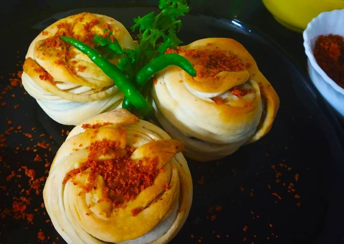 Lachha Baked Vada Pav Recipe