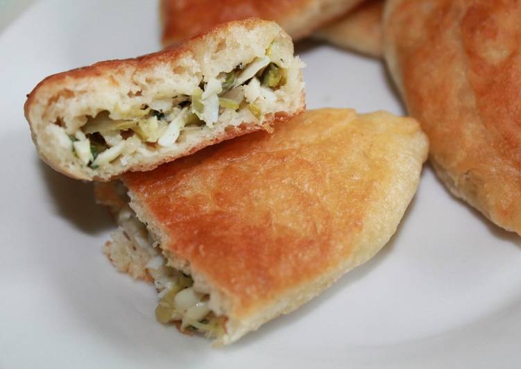 Пирожки с капустой и яйцом пошаговый рецепт с фото