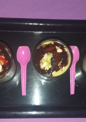 A picture of Apple custard.