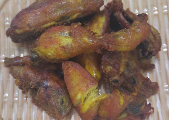 61. Ayam Goreng