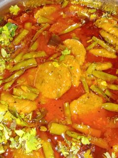 ગુવાર ઢોકળીનું શાક (guvar dhokli shak recipie in Gujarati) રેસીપી મુખ્ય ફોટો