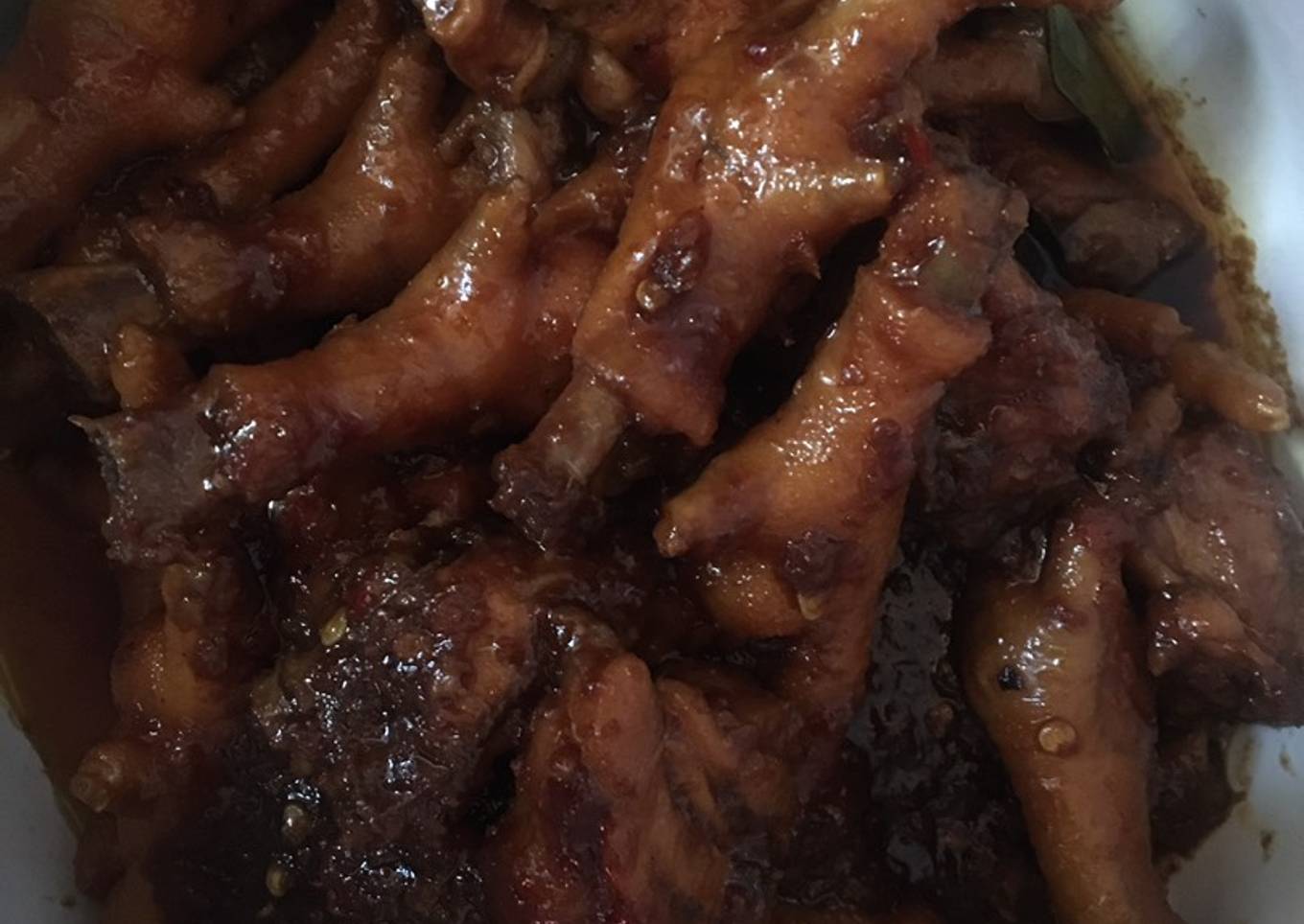 Ceker pedas manis