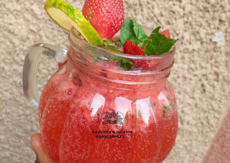 Steps to Prepare Speedy Virgin strawberry mojito