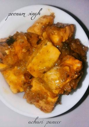 A picture of Achari paneer.