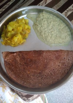 A picture of Ragi Dosa.