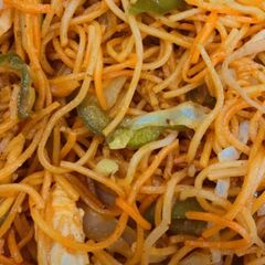 A picture of Chowmein.
