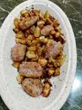 Salsicce e patate al forno