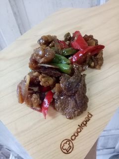 Foto resep Tumis daging sapi, kurma, buncis, tempe