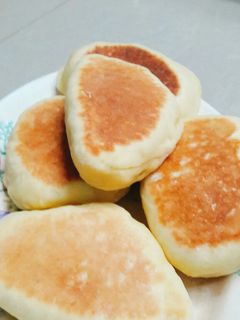 Hình của món Bánh mì nhân sữa.