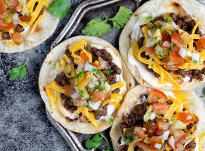 Hình của món Taco Bò Xay - Ground Beef Tacos.