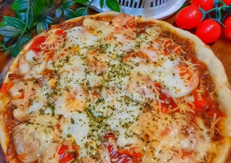 Pizza Sosis Jamur