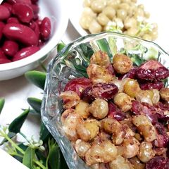 A picture of Crunchy PeaBeans.