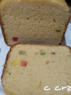 Una foto de Pastel de frutas escarchadas, en panificadora Moulinex Pain Doré