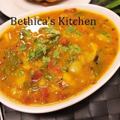 A picture of Aloo Ki Sabzi (Potato Curry).