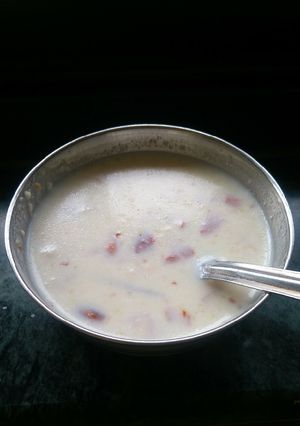A picture of Rice kheer.