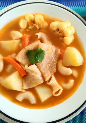 Una foto de Sopa de Mondongo con Verduras y papas 👍🇵🇪
