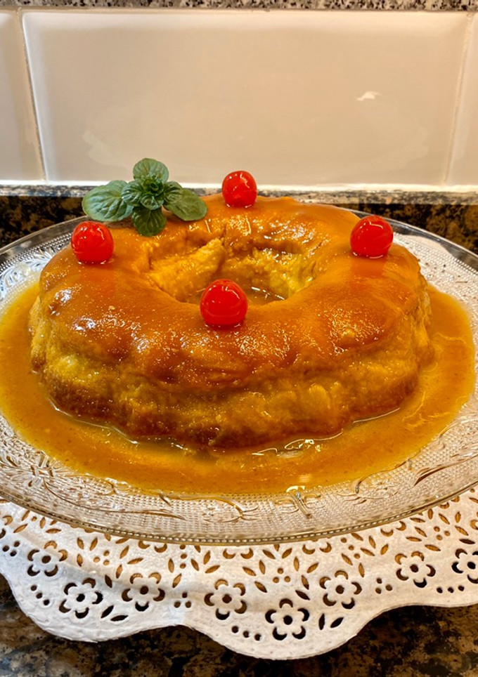 Una foto de Pudín de calabaza y bizcocho