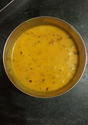 A picture of Spicy kaddhi.