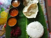 A picture of haldi leaves