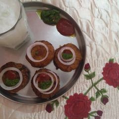 A picture of Suji Potato patties.