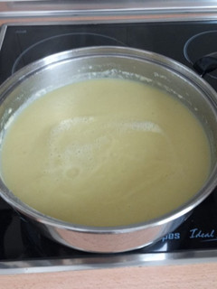 Una foto de Crema de calabacín súper rica 😋