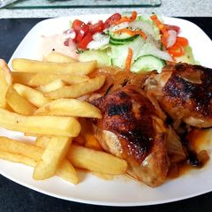 A picture of My Hot and Spicy Chicken Thigh,s with Onion 😙.