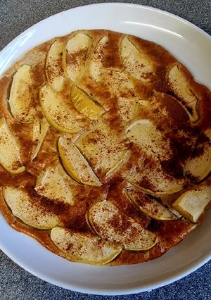 Túrós almás palacsinta pizza recept fotója