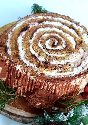 Une photo de 🎄Bûche verticale façon tiramisu et pâte à tartiner 🎄