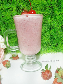 Foto resep 7. Strawberry banana smoothie