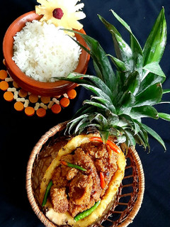 A picture of Anaroshi Gosht (Meat in pineapple gravy).