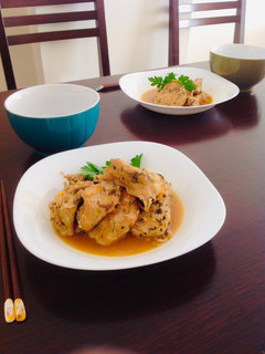 Una foto de Hervir a fuego lento con GANMODOKI🇺🇾🇯🇵がんもどきの含め煮