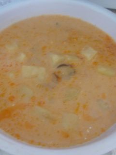 Tejfölös paprikás krumpli főzelék recept fotója