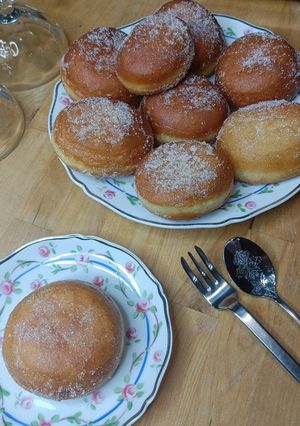 A picture of Mardi Gras Chocolate Donuts.
