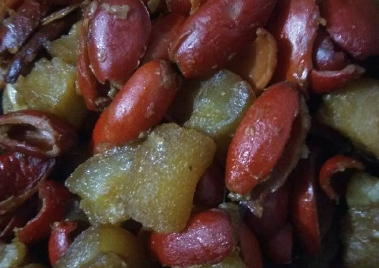 Tumis cingur kulit melinjo