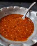 Salsa de tomate y chiles secos
