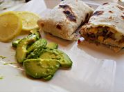 Una foto de burritos de verdura