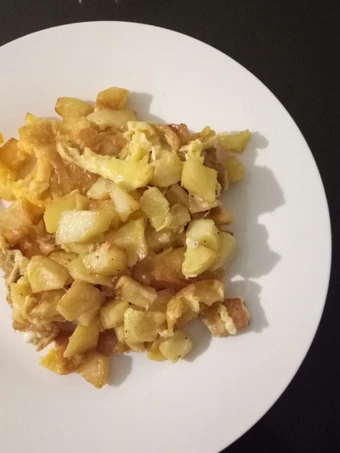 Easy Steps to Prepare Recipes Potato and Eggs Lebanese Style (Batata wa Bayd) *Vegetarian the So Delicious Make You Drink.