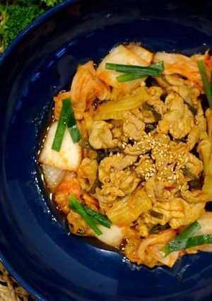 รูปของ หมูผัดกิมจิ