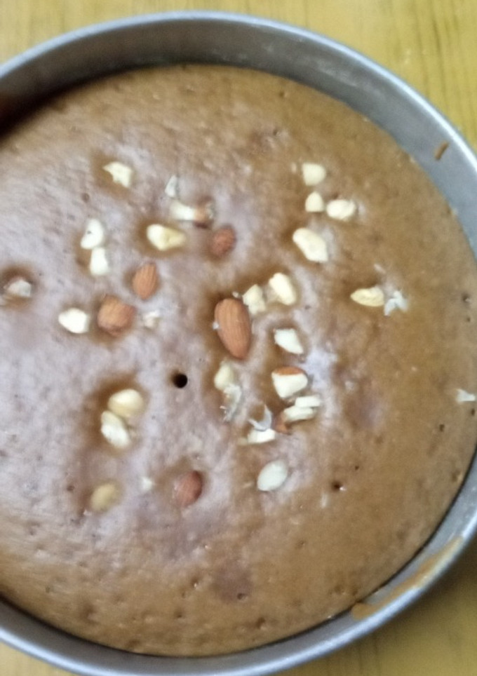 பாதாம் கொக்கோ பட்டர் கேக் (Badam cocco butter cake recipe in tamil) செய்முறை முக்கிய புகைப்படம்