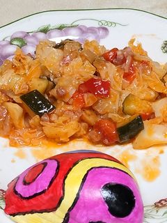 Una foto de Repollo con calabacín y jamón