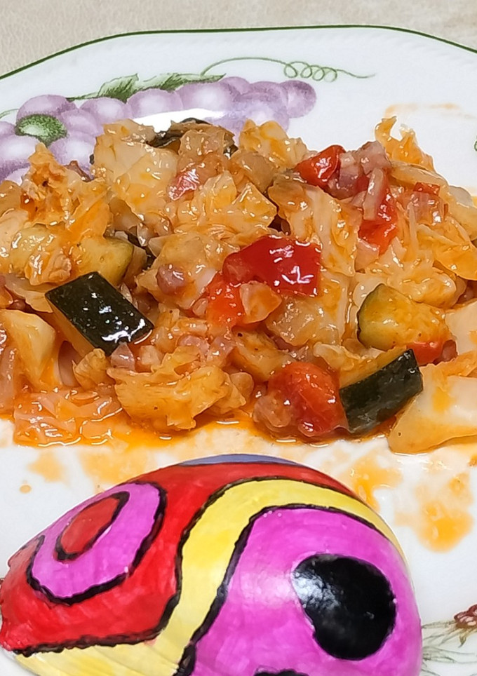 Una foto de Repollo con calabacín y jamón