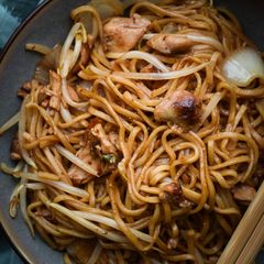 Teriyaki Chicken Chow Mein A picture of Teriyaki Chicken Chow Mein.